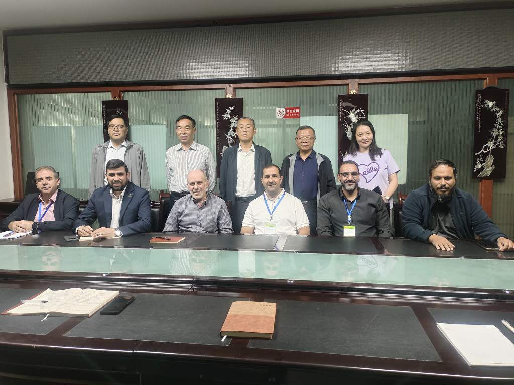 约旦雅尔穆克大学与甘肃省治沙研究所拟签订荒漠化防治技术合作谅解备忘录